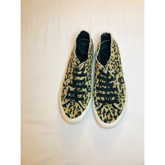 Rocket Dog Women's Animal Print Slip On Sneakers, Size 8.5 - Picture 1 of 5